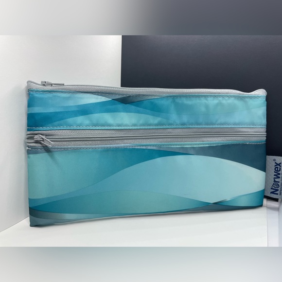 NORWEX REUSABLE WET WIPES TRAVEL BAG Waves for Wipes or Travel Enviroclo… - Picture 1 of 9